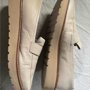 Naturalizer Shoes Womens Size 8.5 Cream Adiline Leather Loafers Platform Slip On